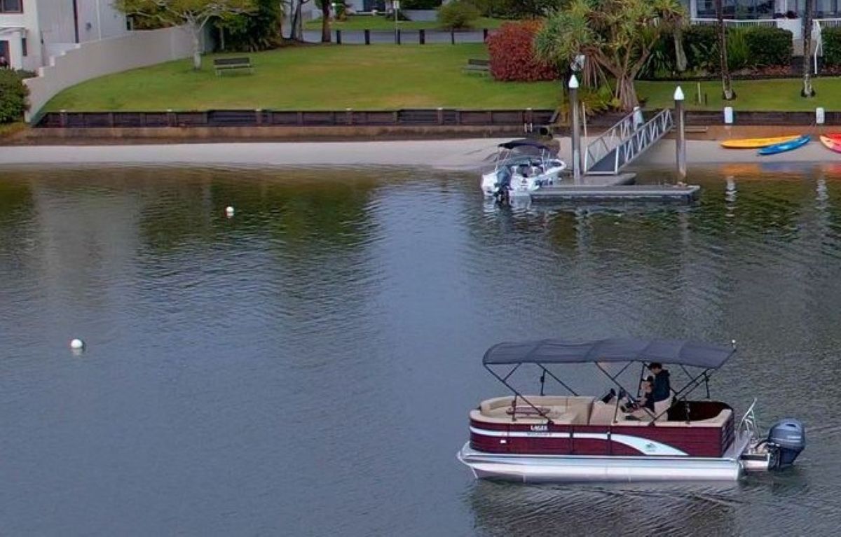LAGEE triple tube pontoon boat on Gold Coast waterways.